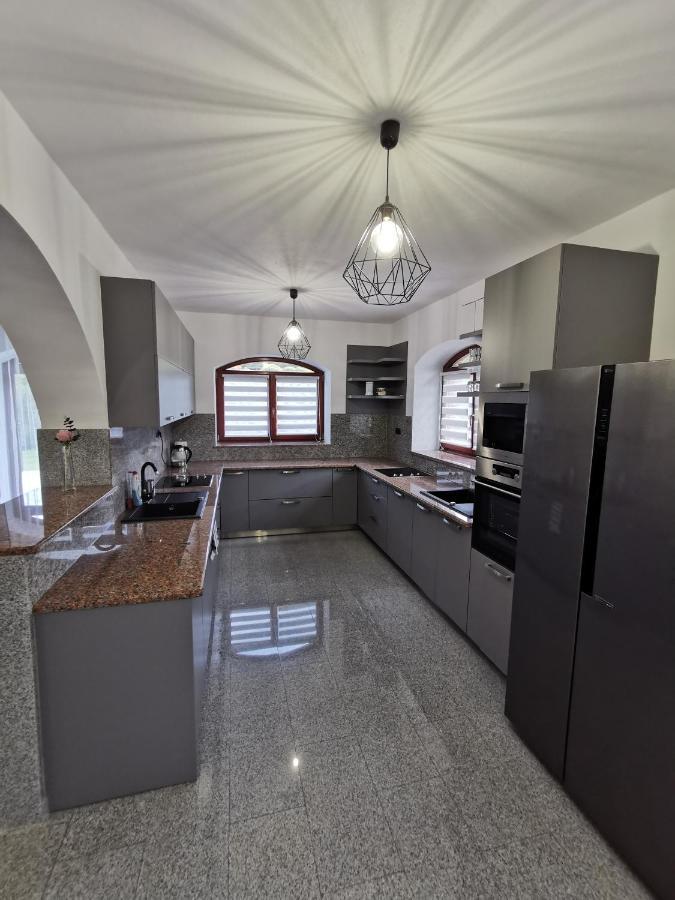 Zamocek Hotel Matiasovce Bagian luar foto